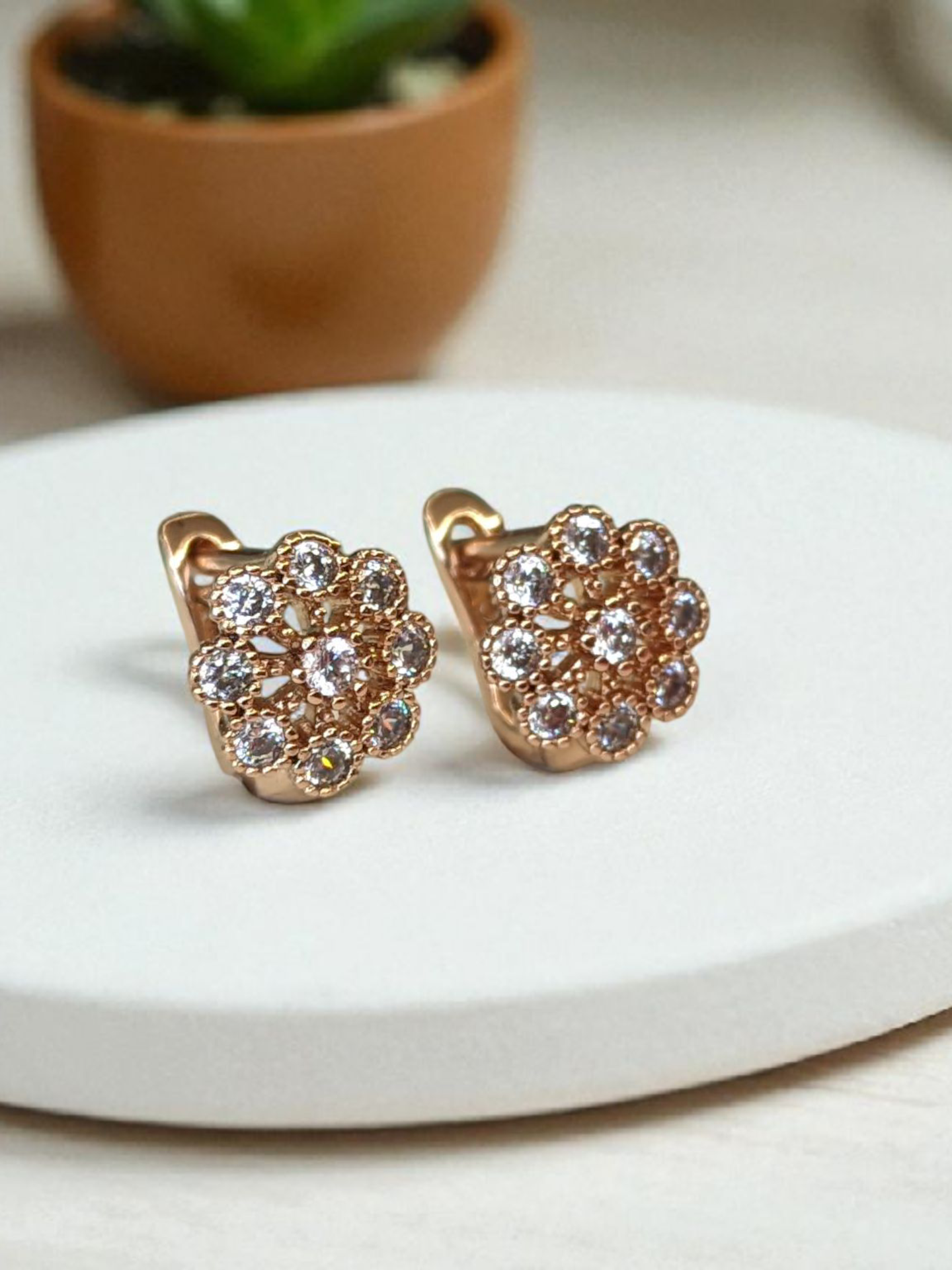 Shimmering CZ HOOP EARRING