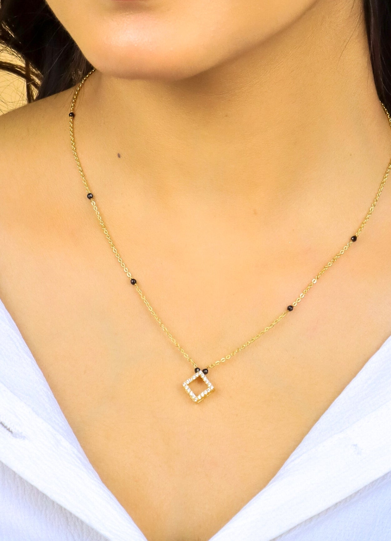 Zircon Mangalsutra 1069