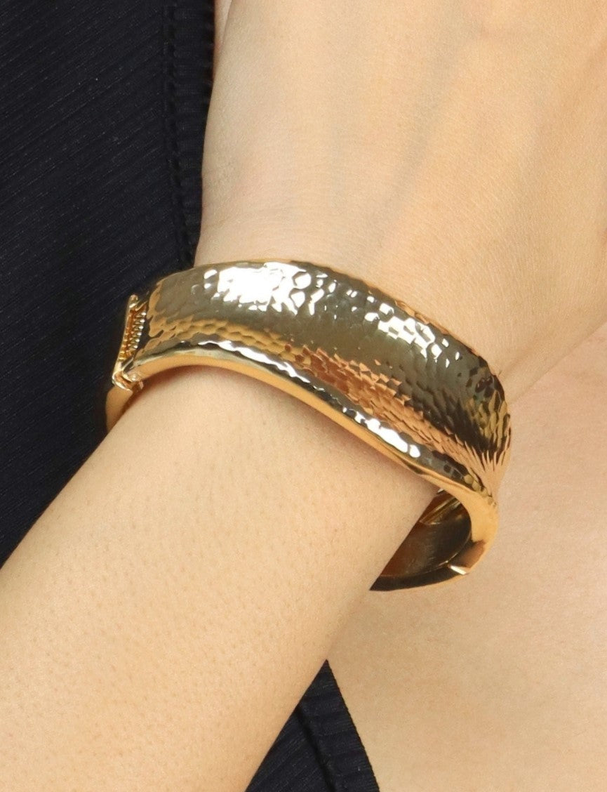 New Anti Tanshi Golden Bracelet
