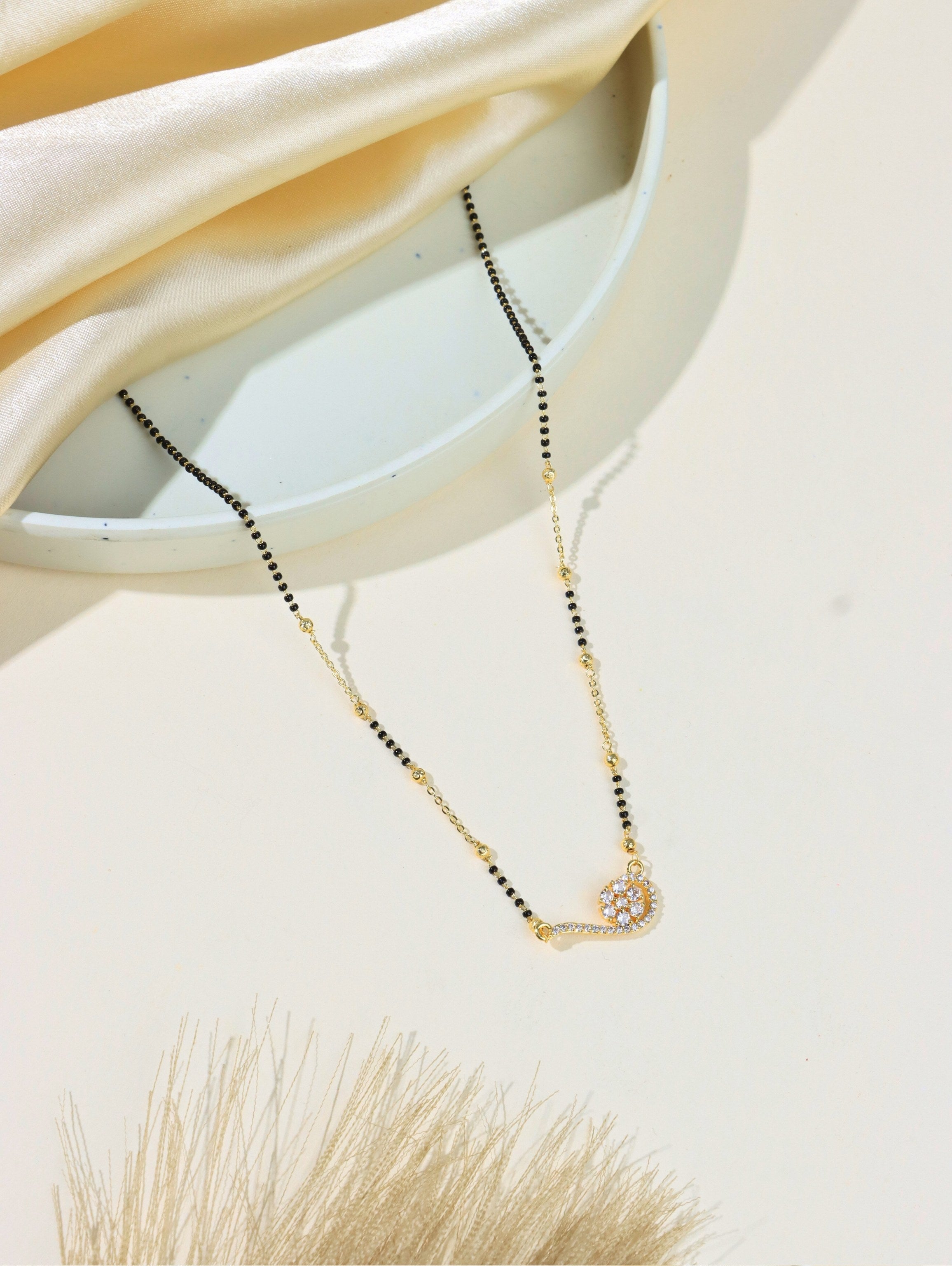 Zircon Mangalsutra 1068