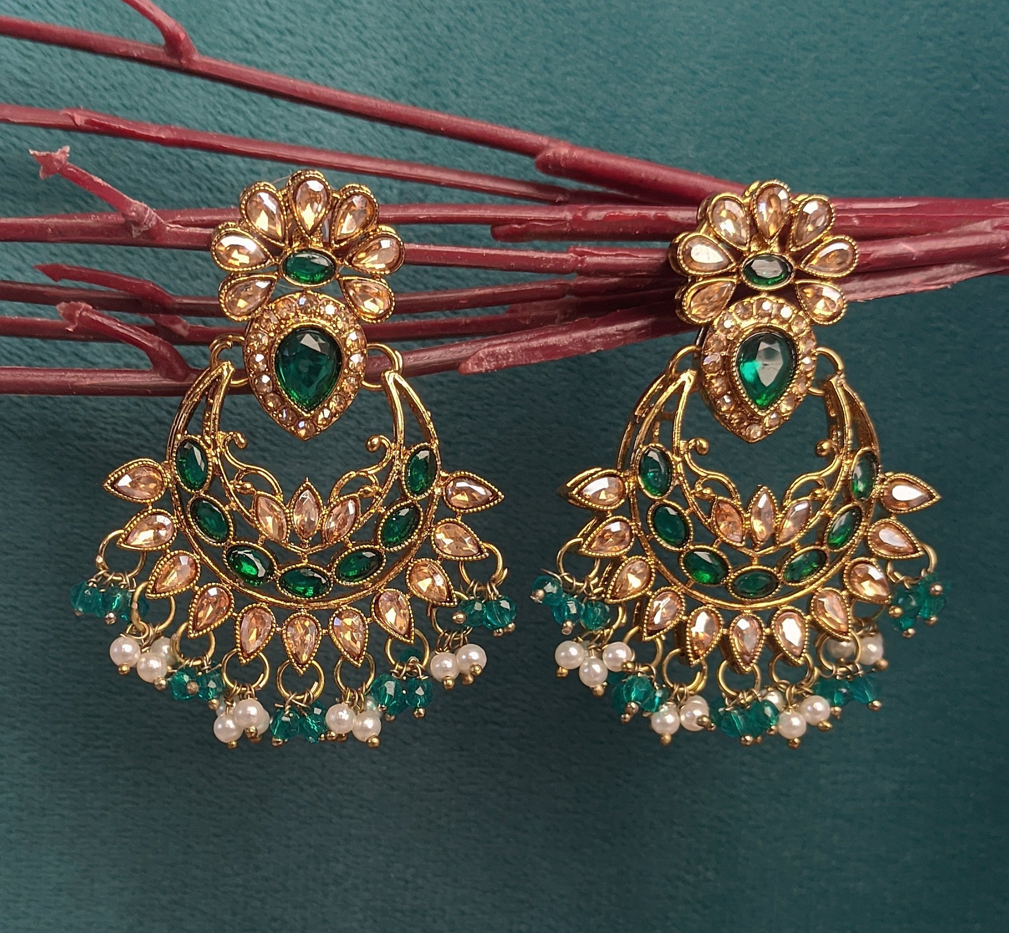Antique Earring 1021