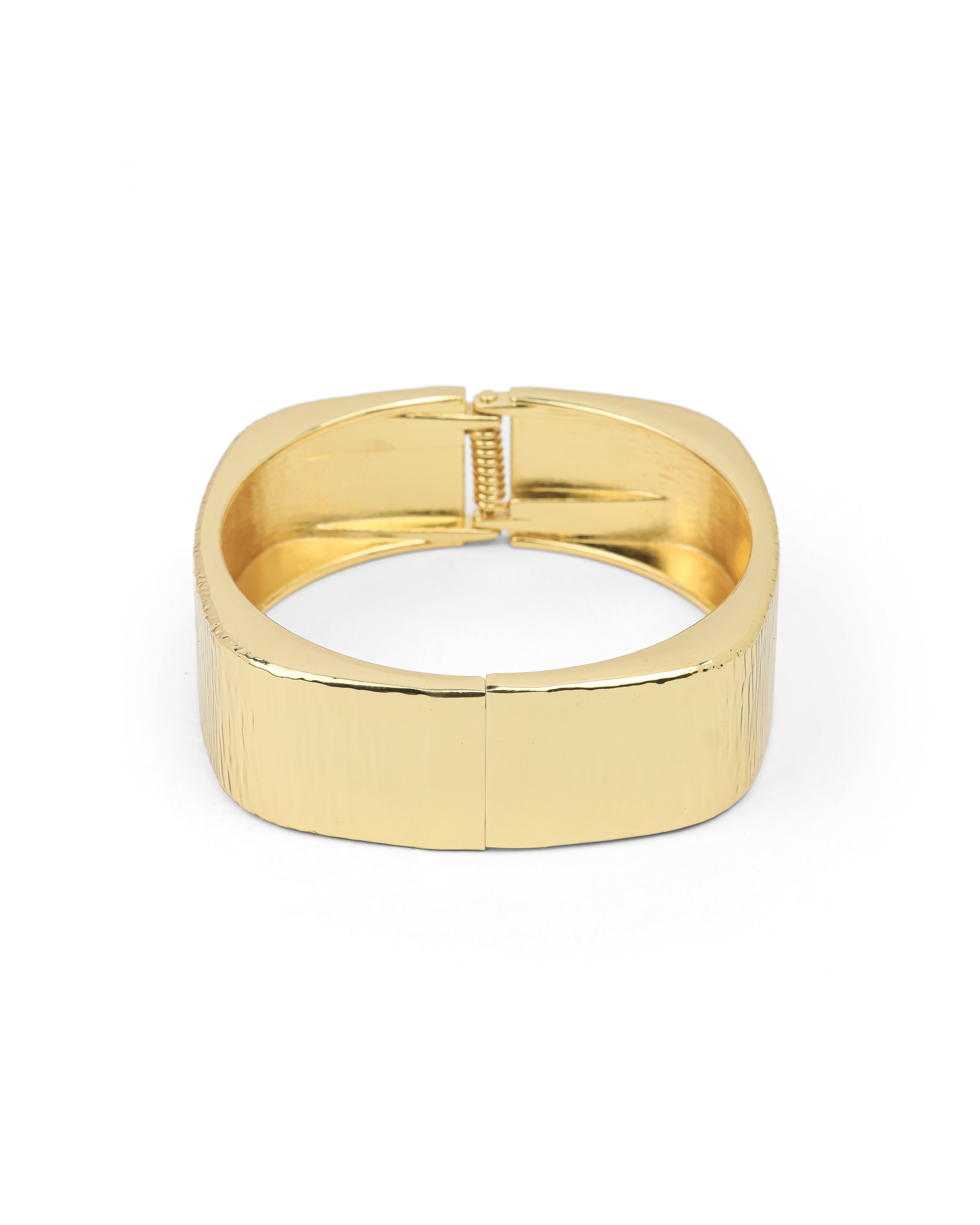 Anti Tanshi Bracelet Golden Plated Squre