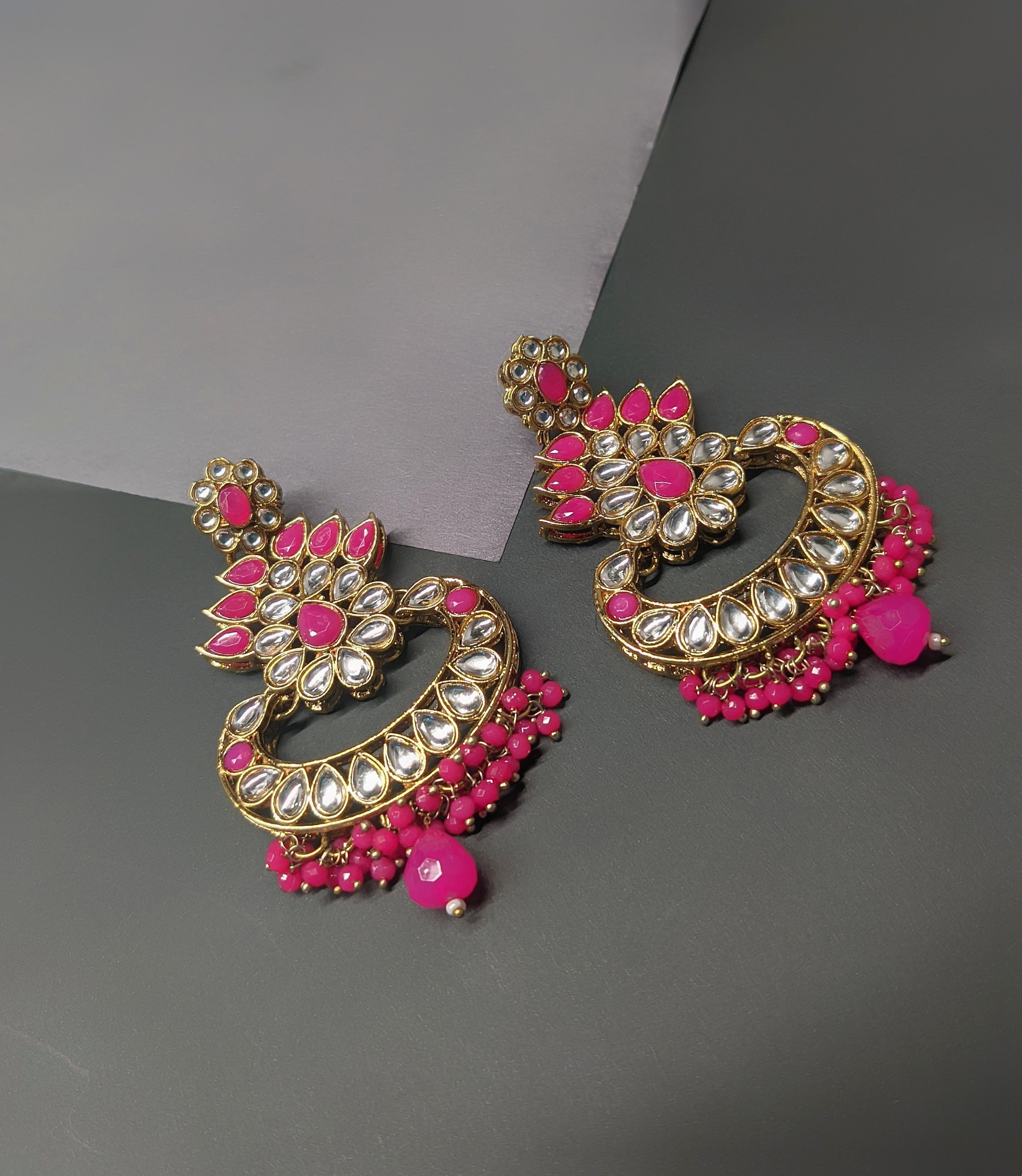 Antique Earring 1028