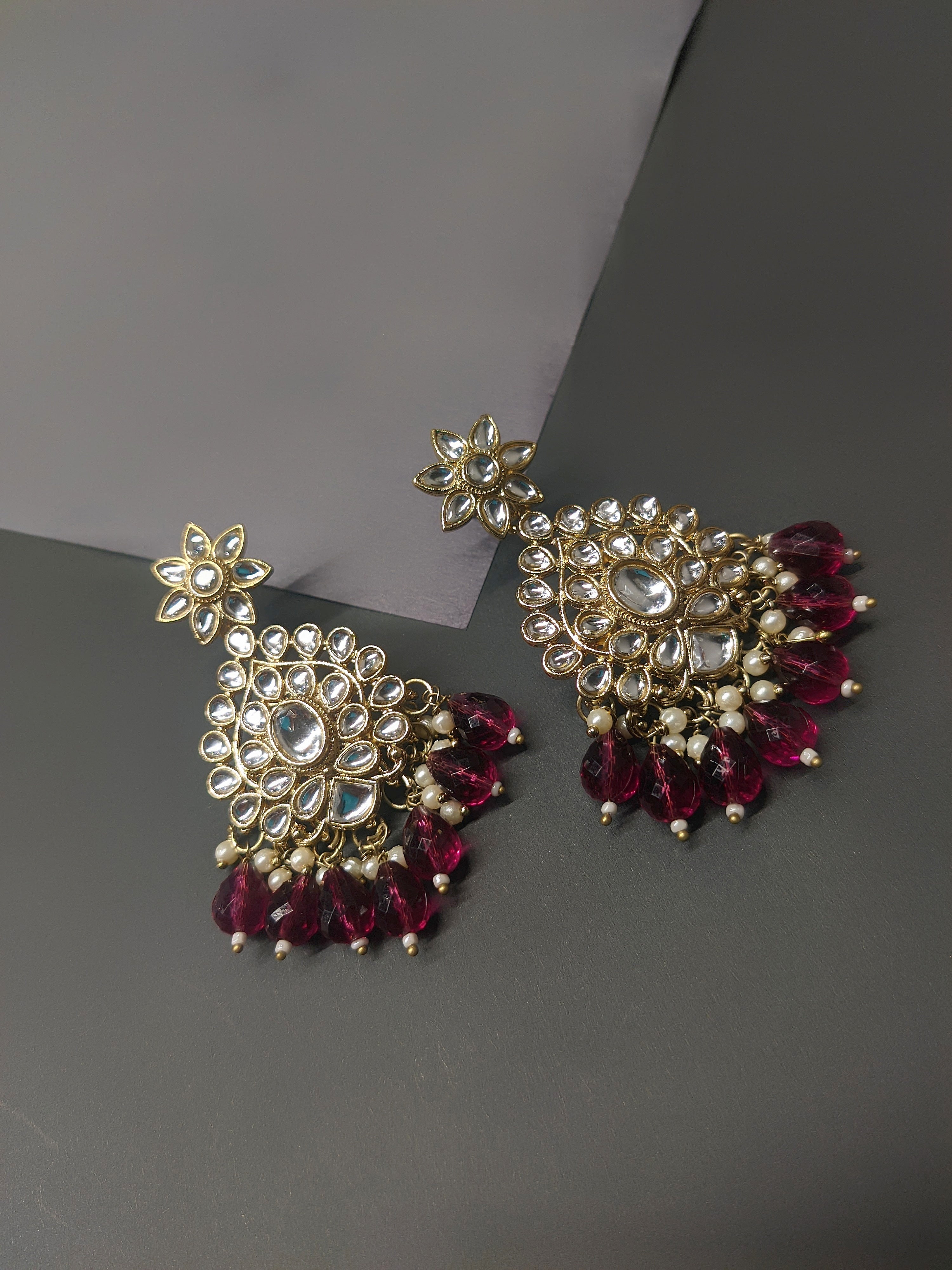 Antique Earring 1038