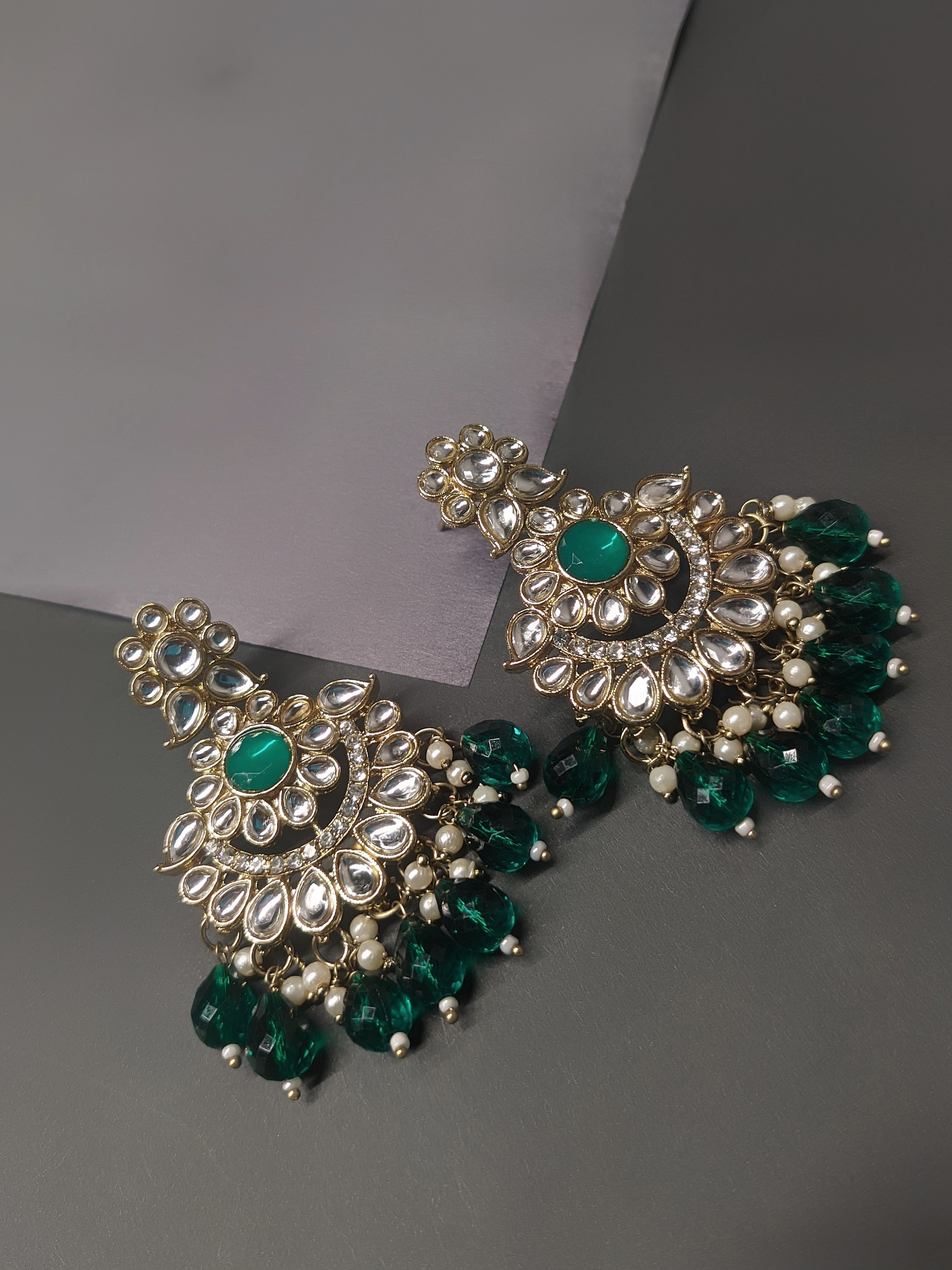 Antique Earring 1031