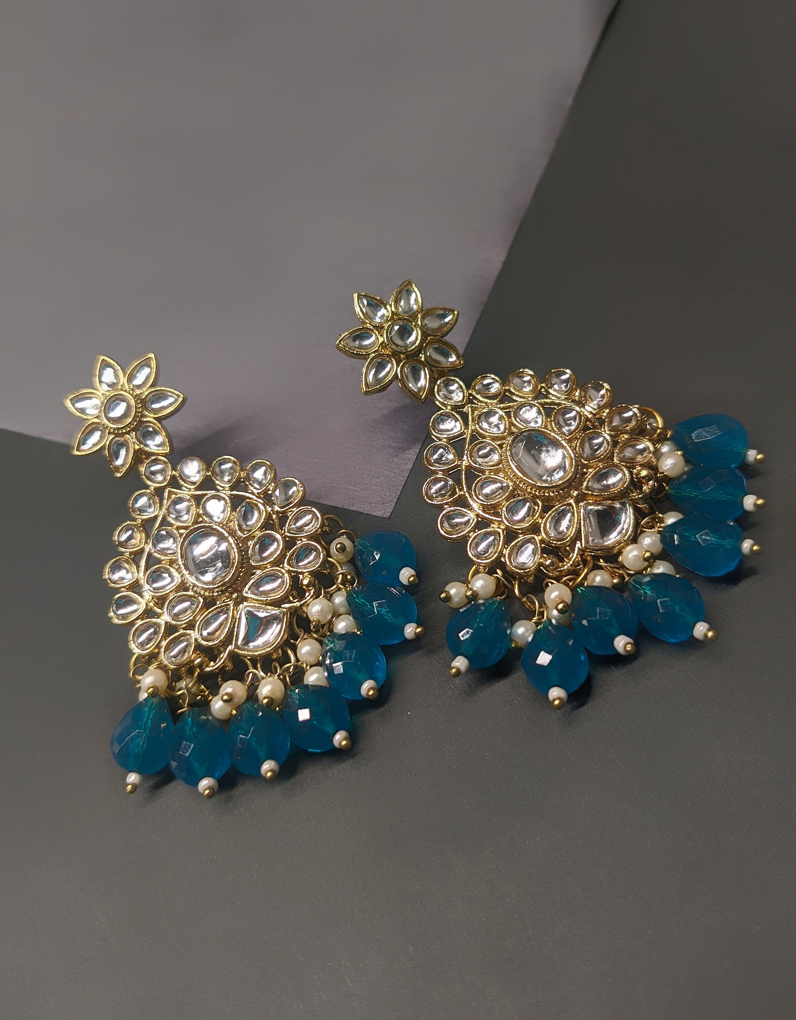 Antique Earring 1039