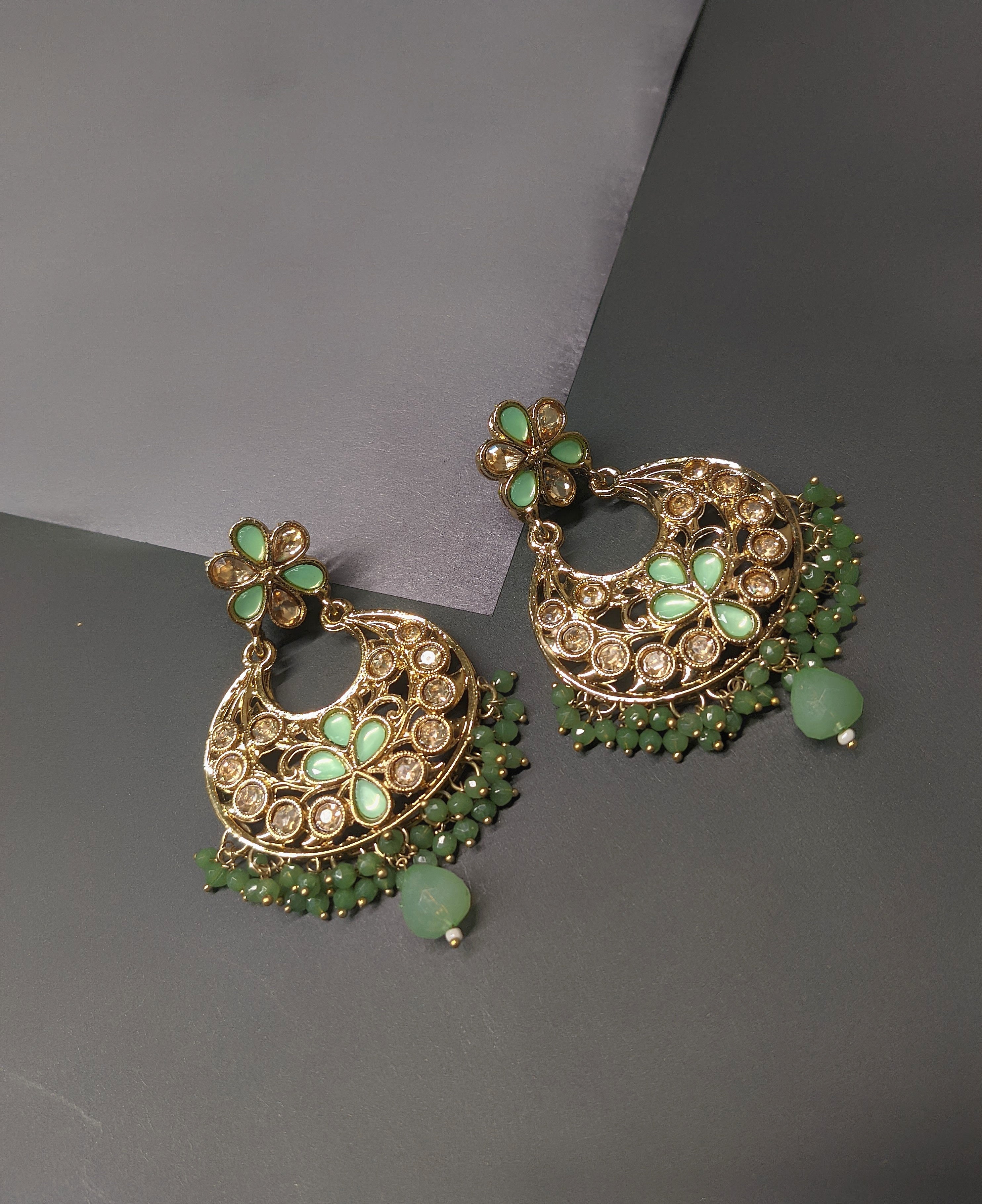 Antique Earring 1034