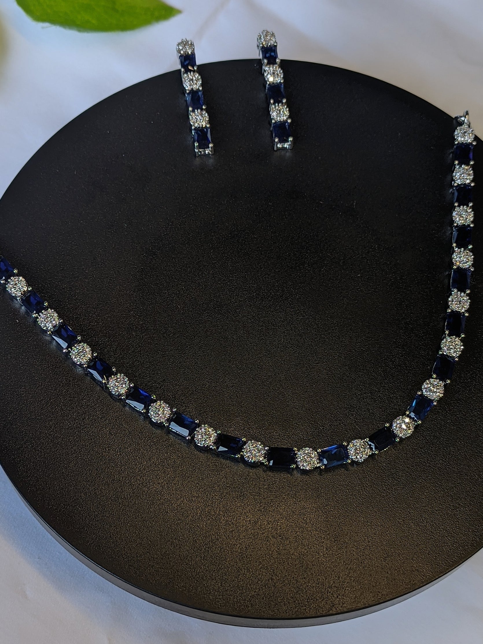 Zircon Necklace 1001