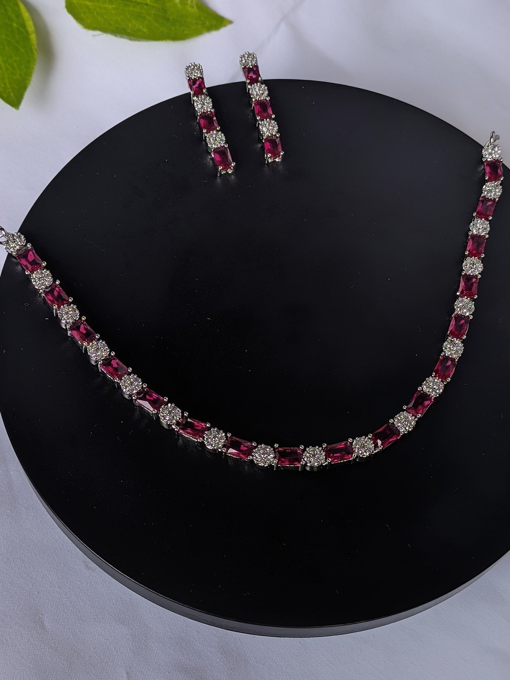 Zircon Necklace 1001