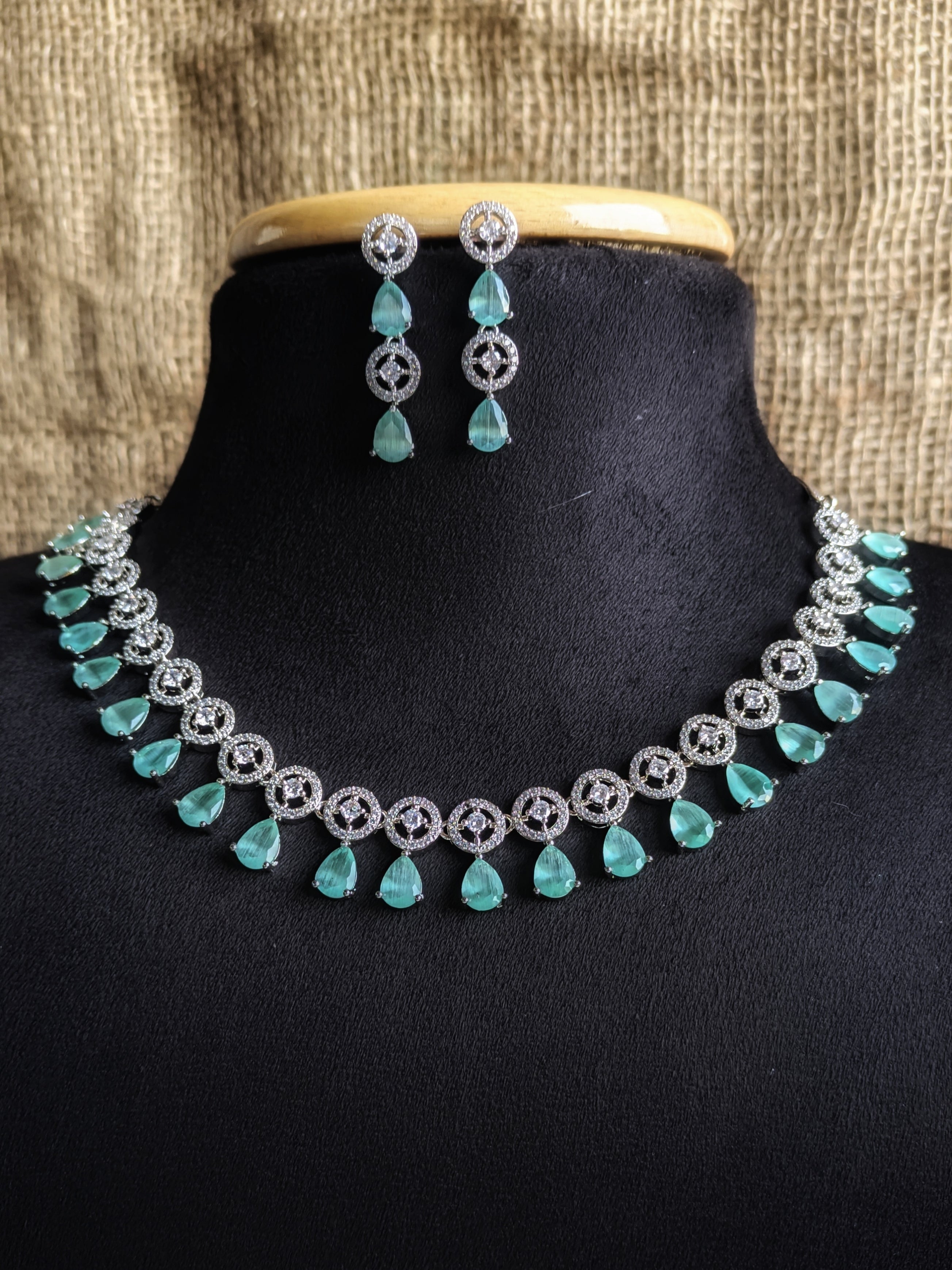 Zircon Necklace 1003