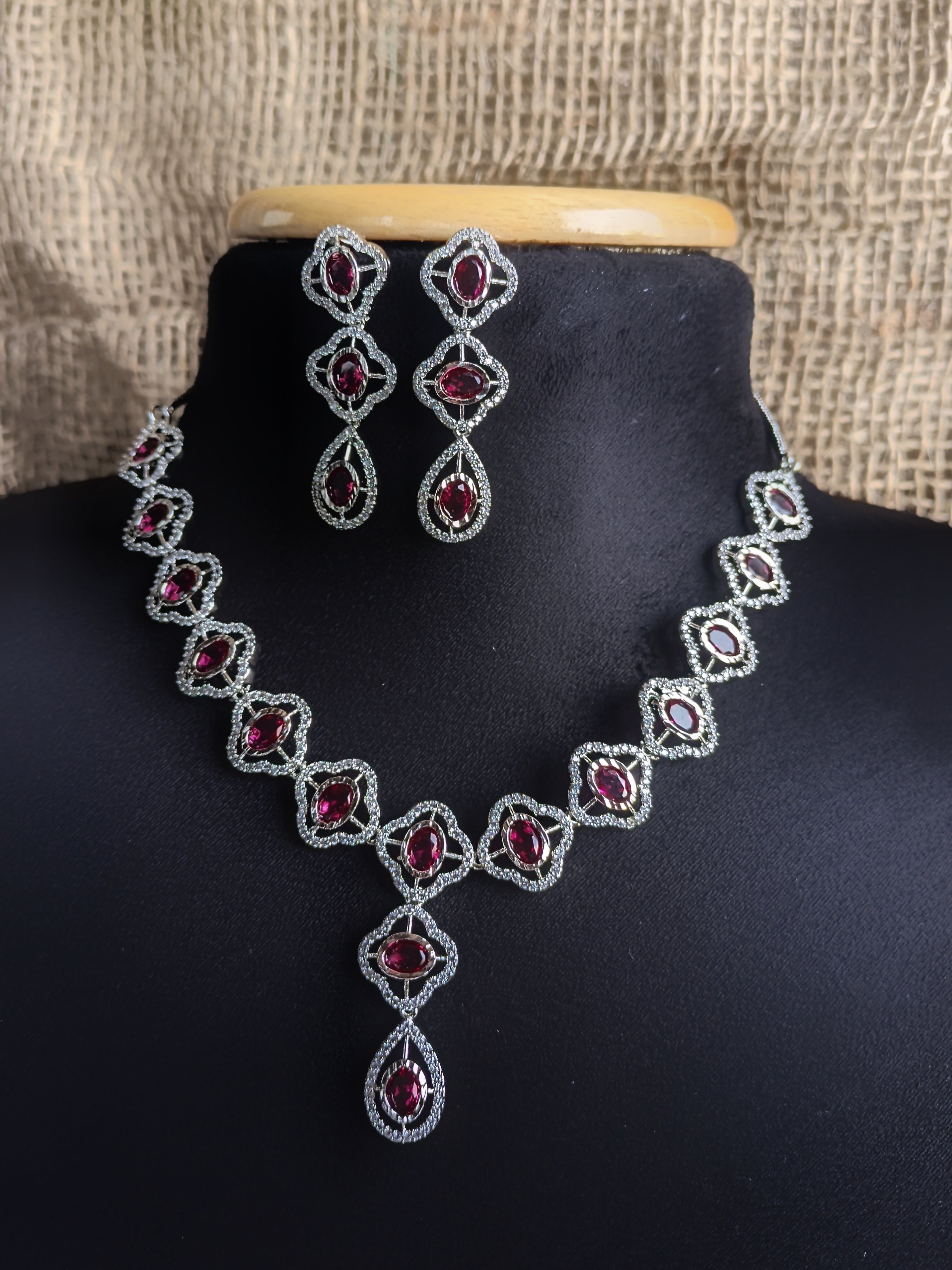 Zircon Necklace 1006