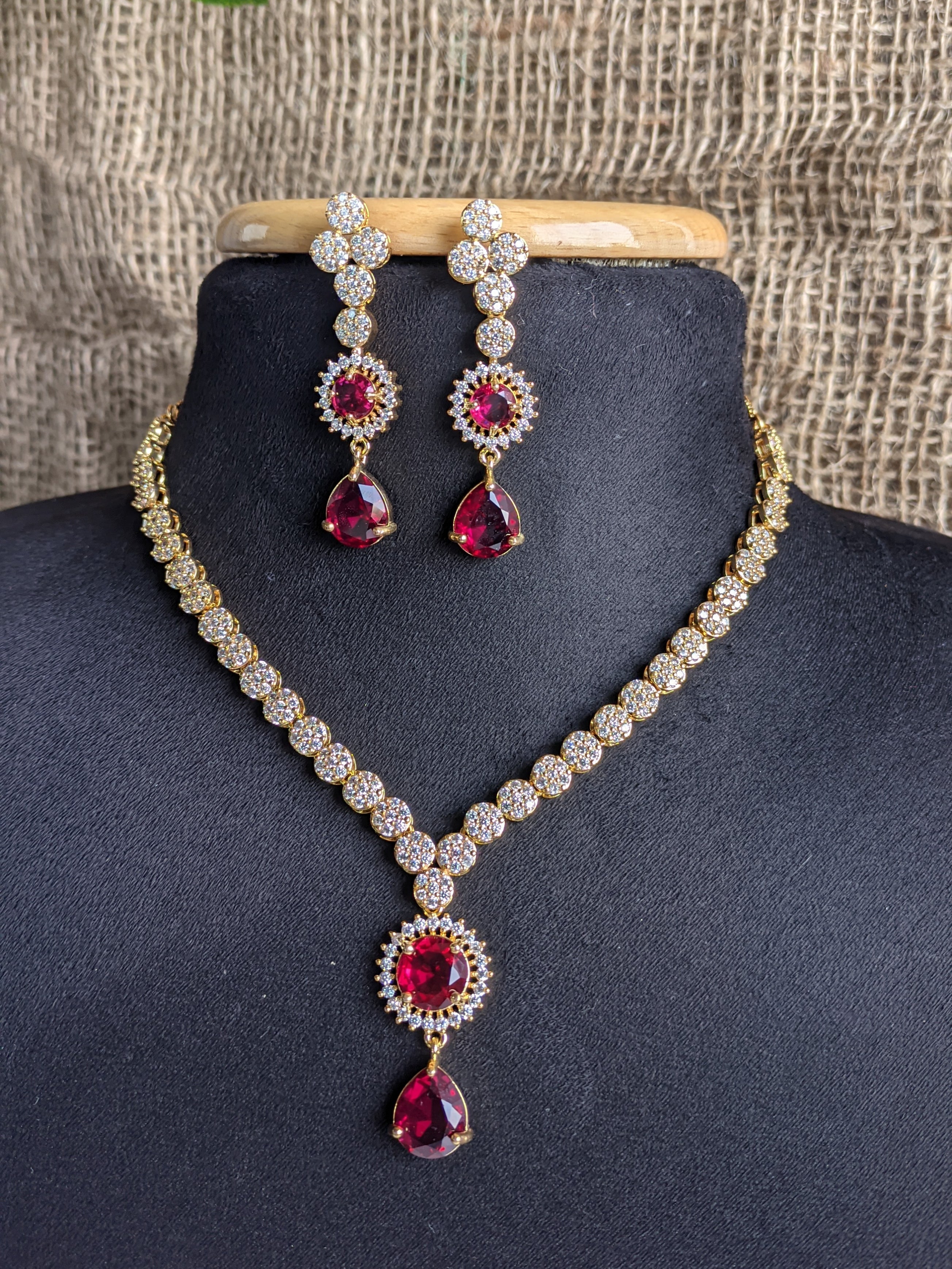 Zircon Necklace 1007