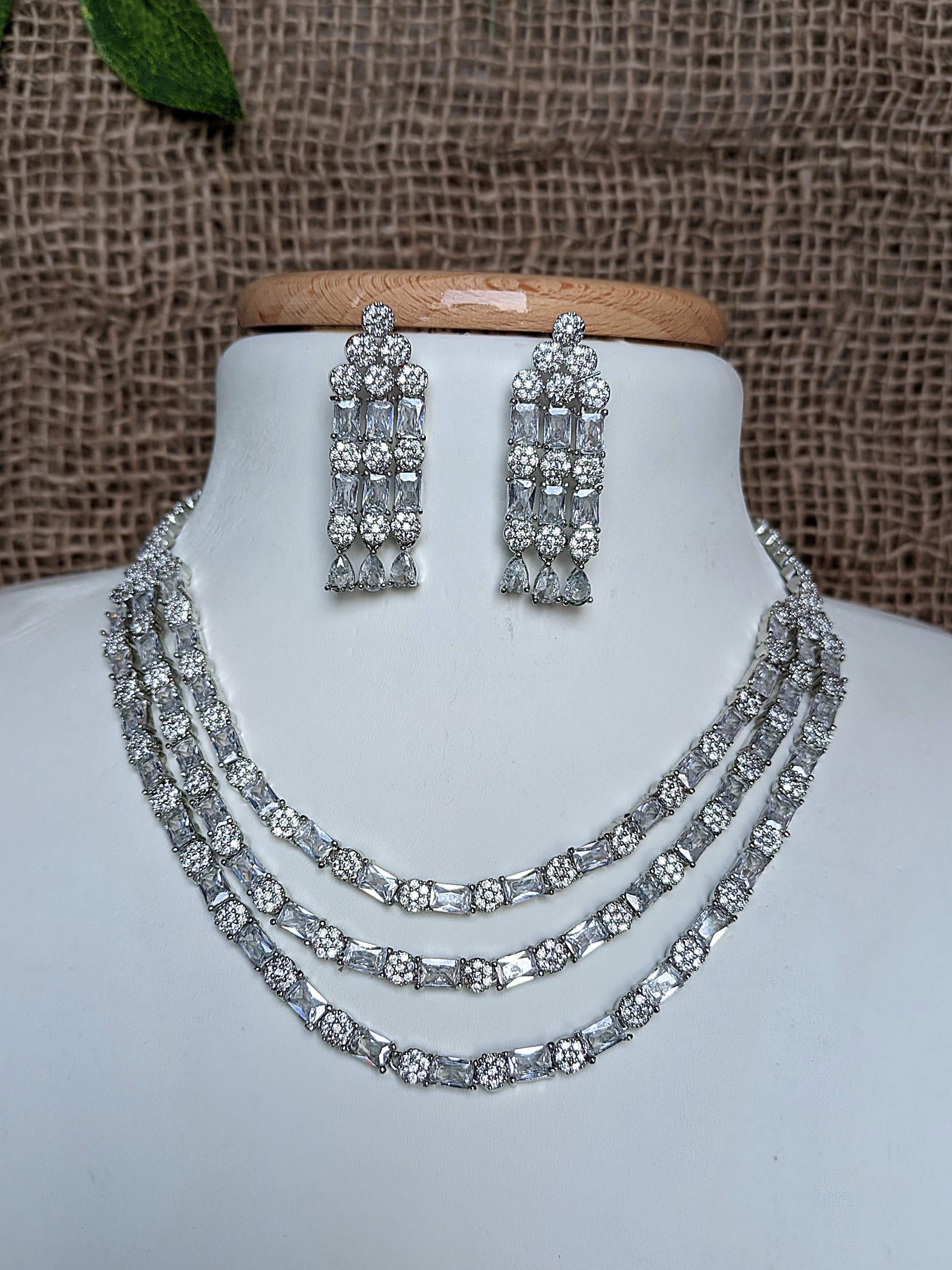 Zircon Necklace 1008