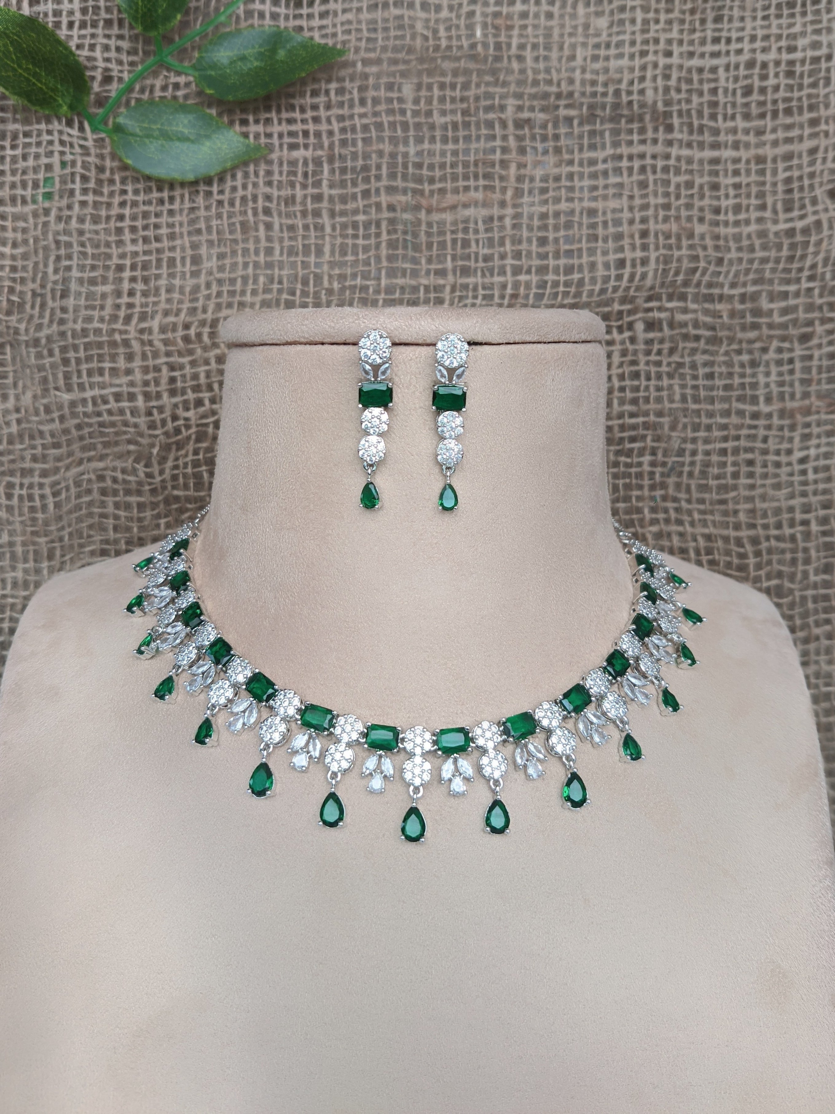 Zircon Necklace 1014