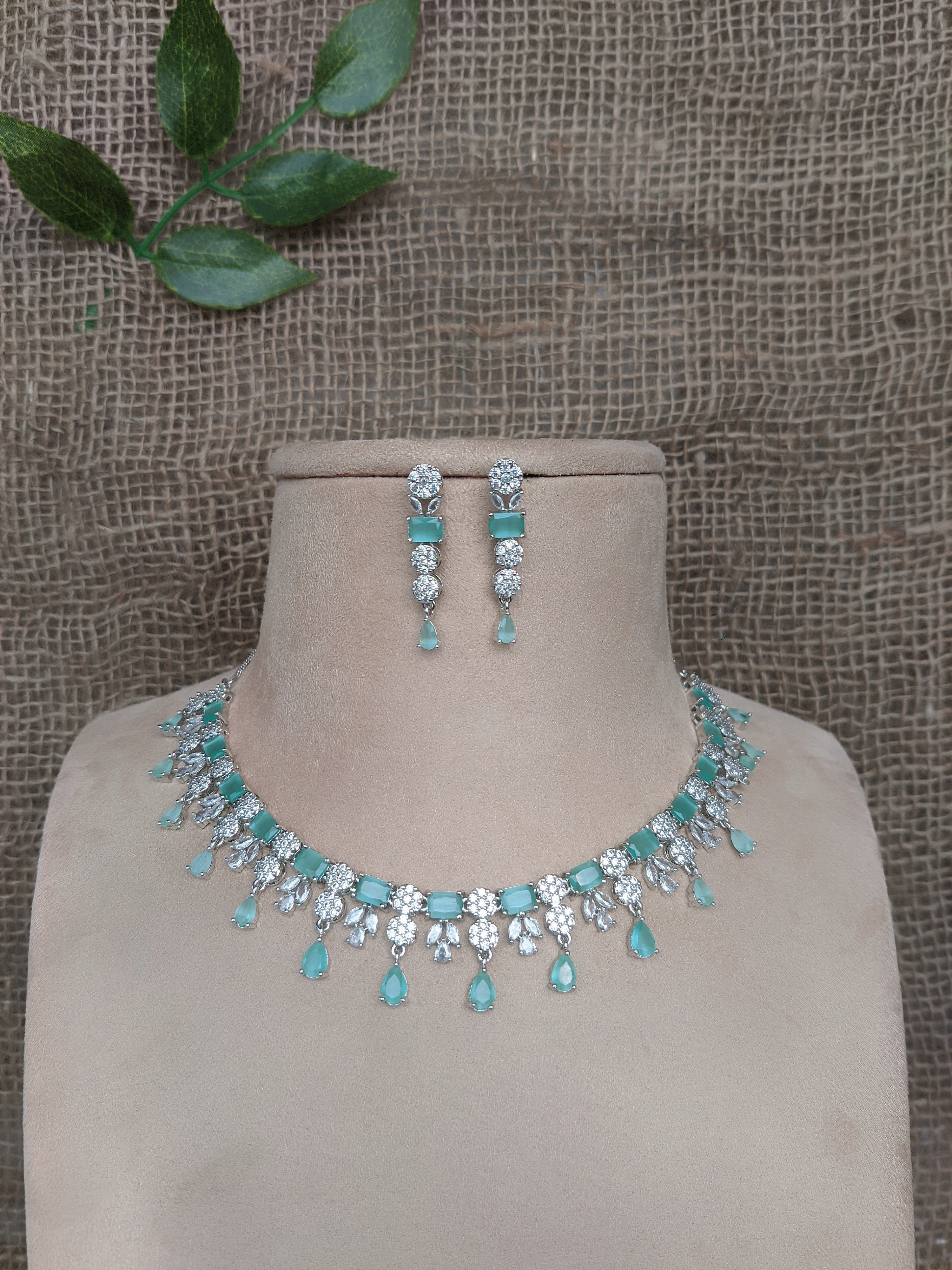 Zircon Necklace 1014