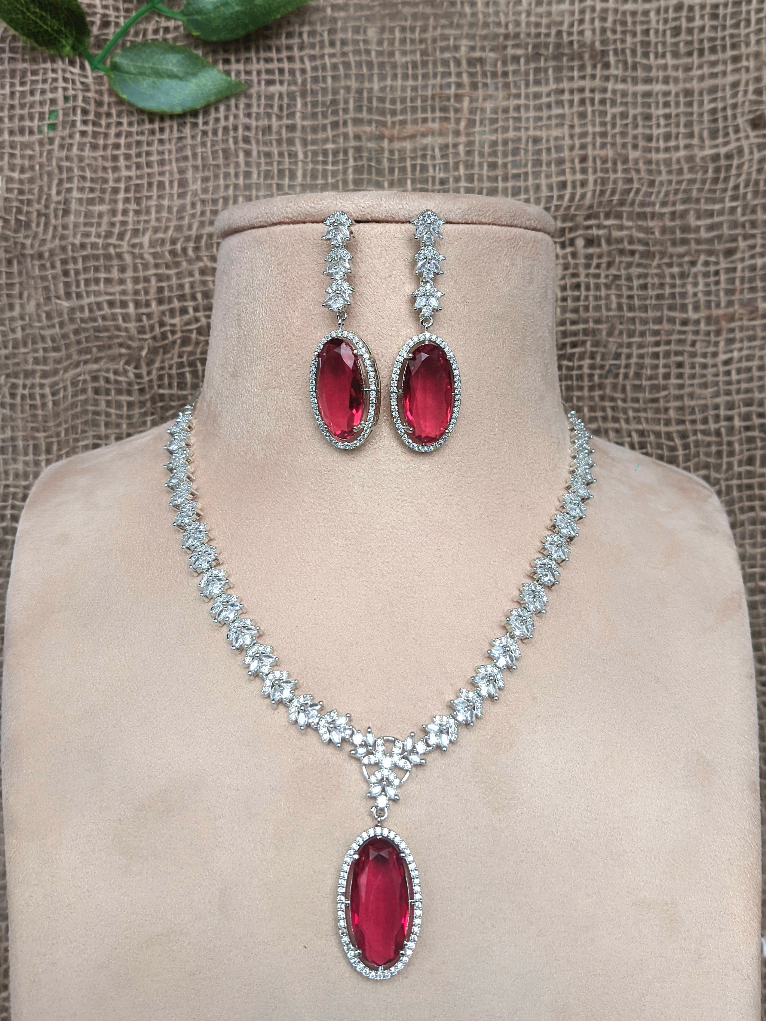 Zircon Necklace 1016