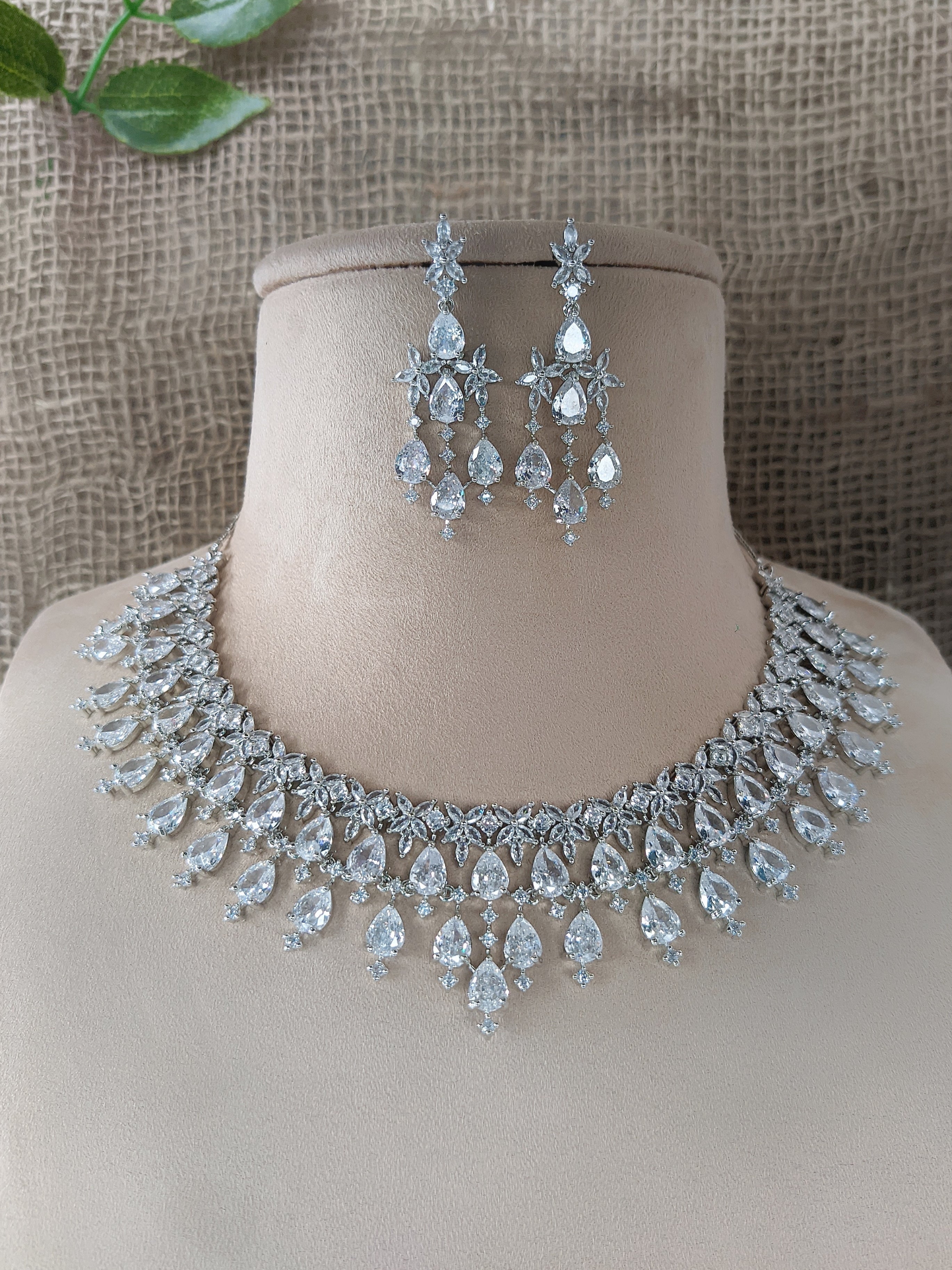 Zircon Necklace 1018`