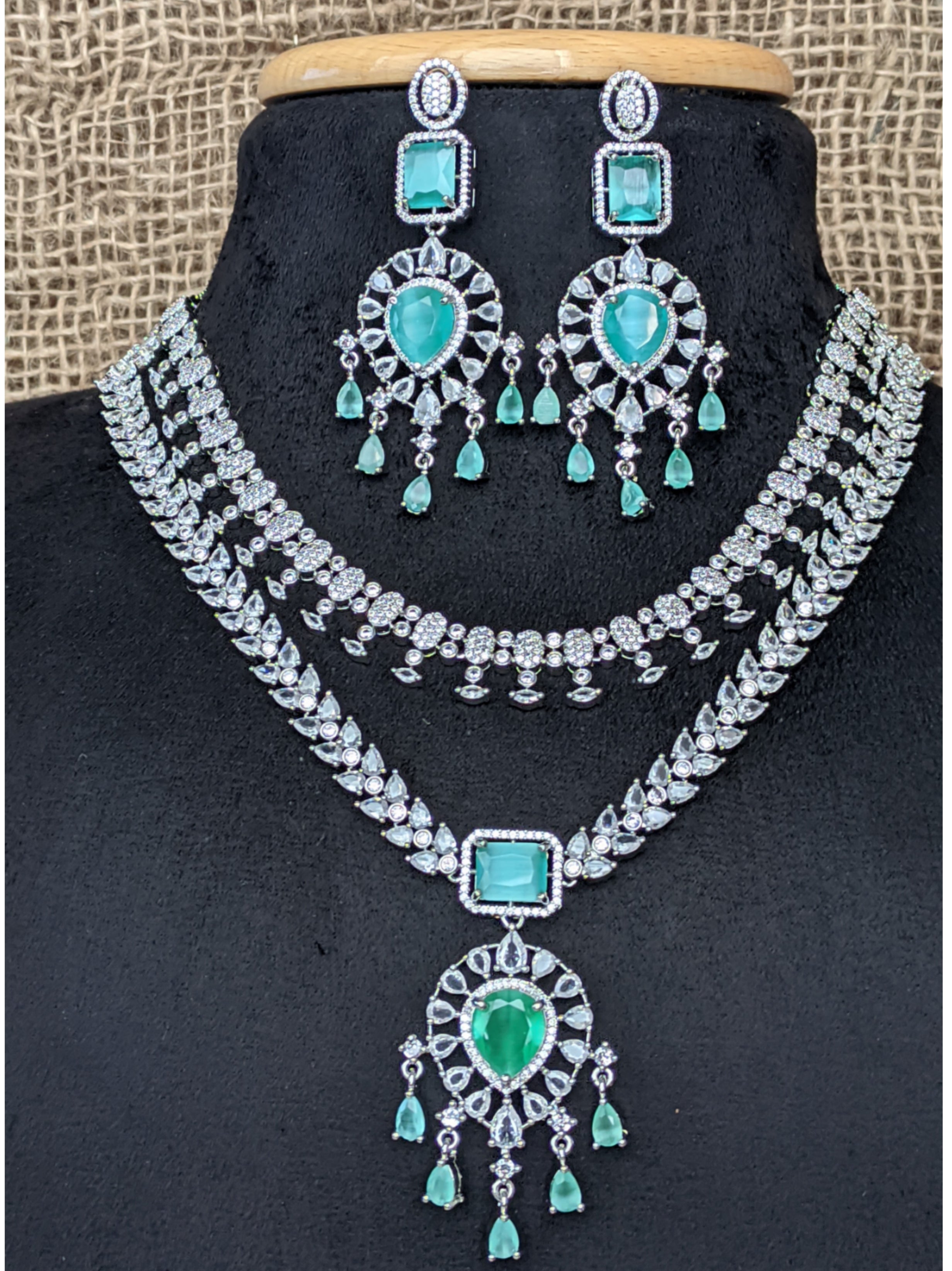 Zircon Necklace 1010
