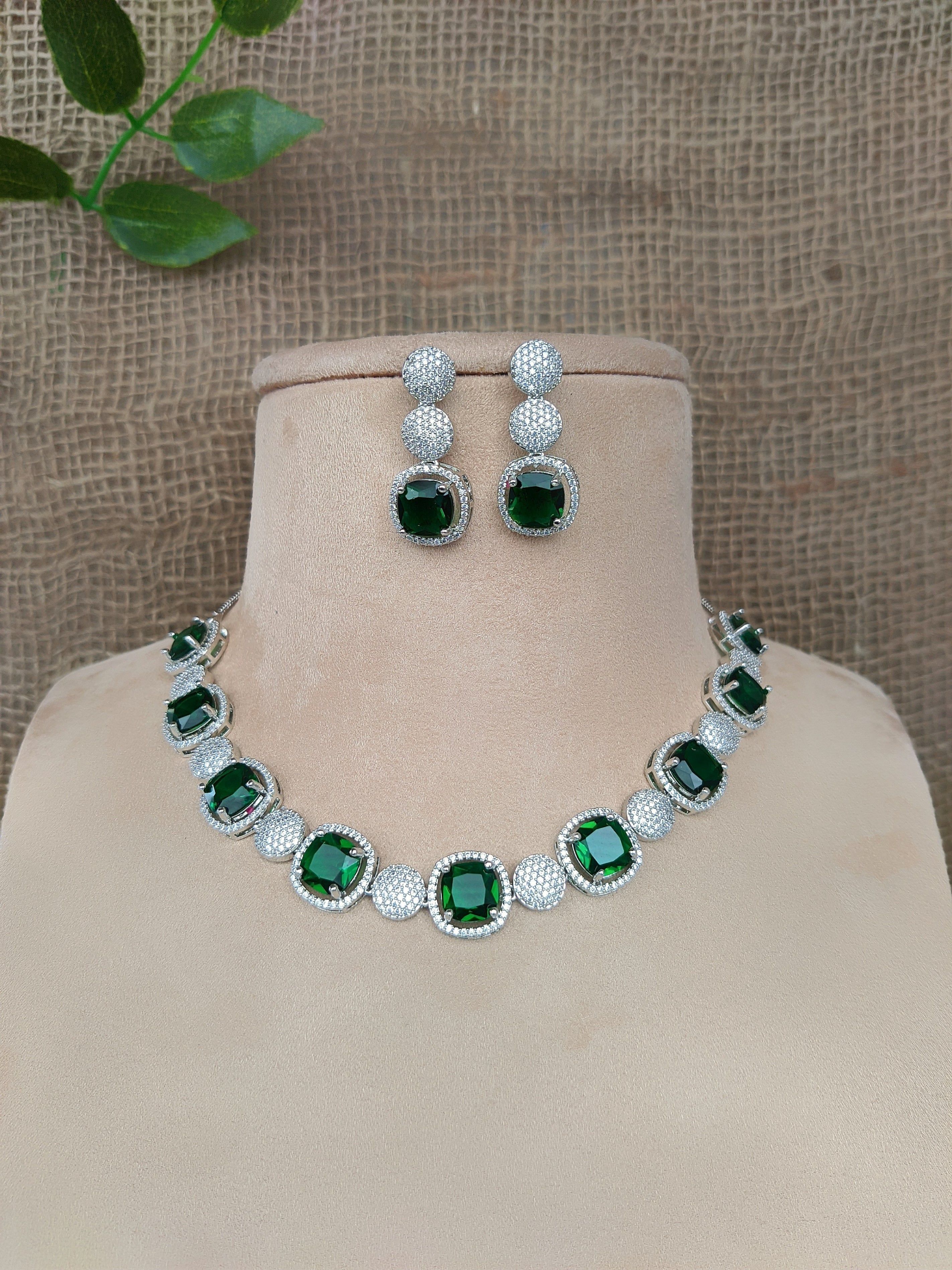Zircon Necklace 1049