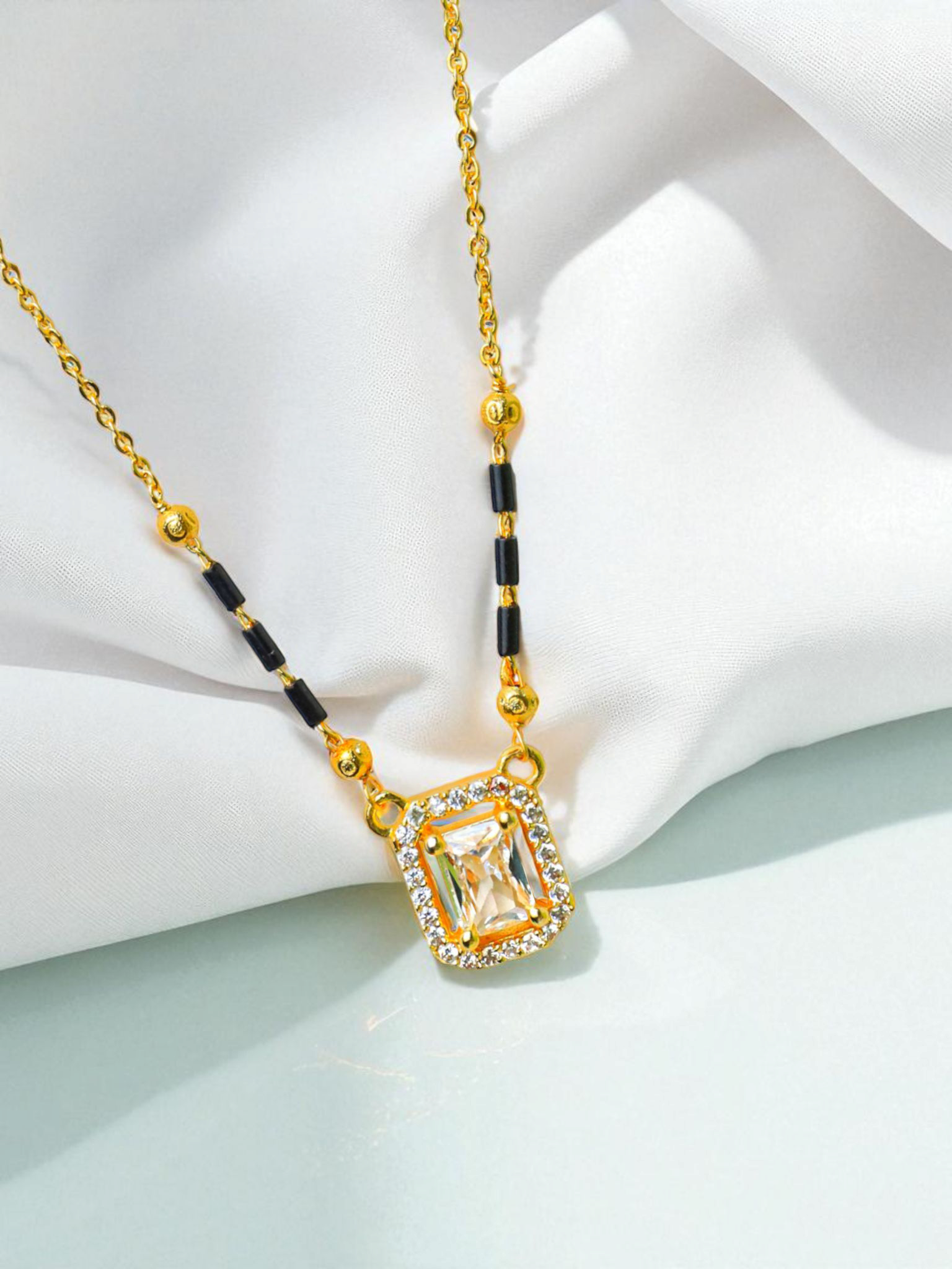 Zircon Mangalsutra 1061