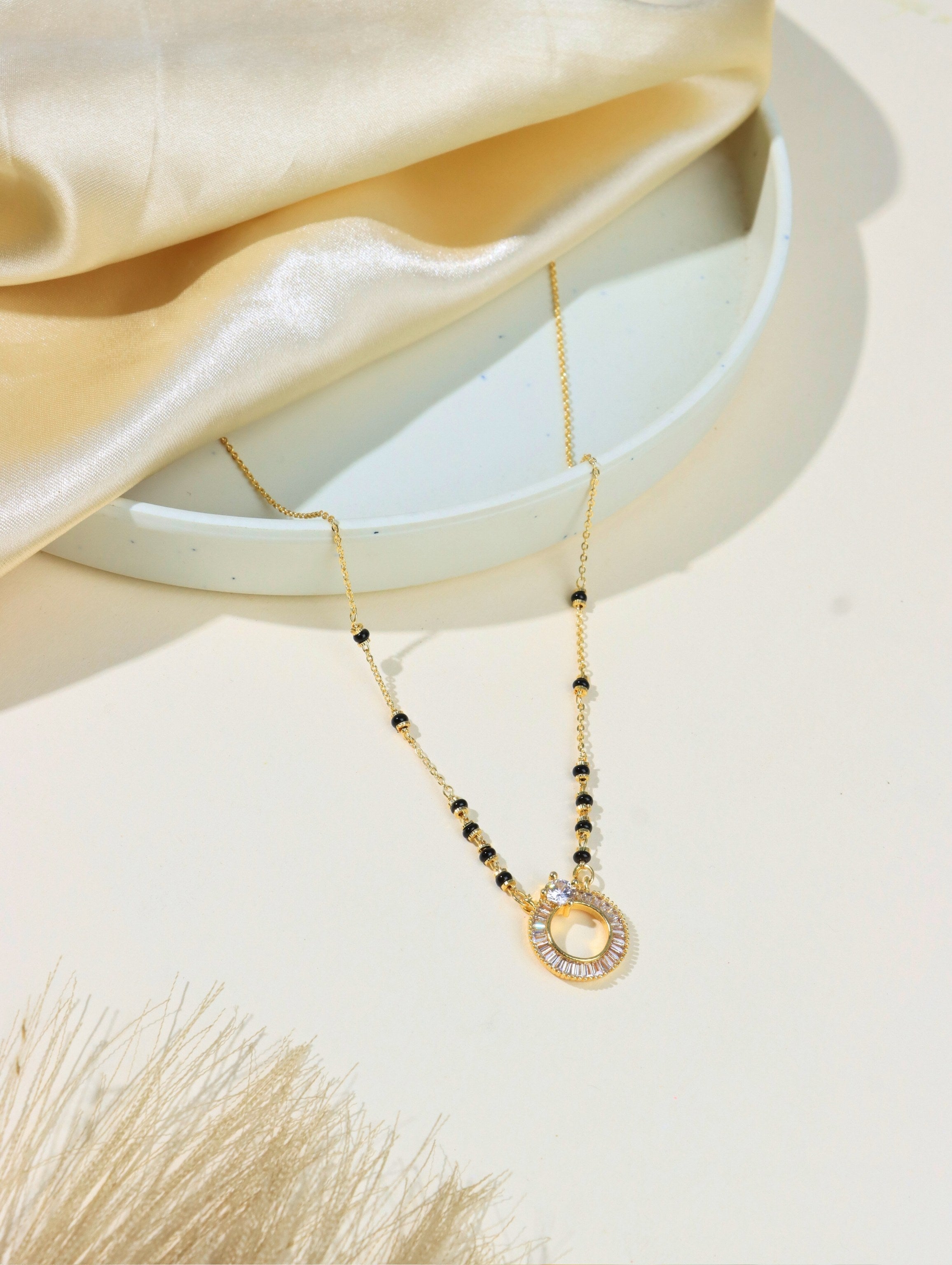 Zircon Mangalsutra 1059
