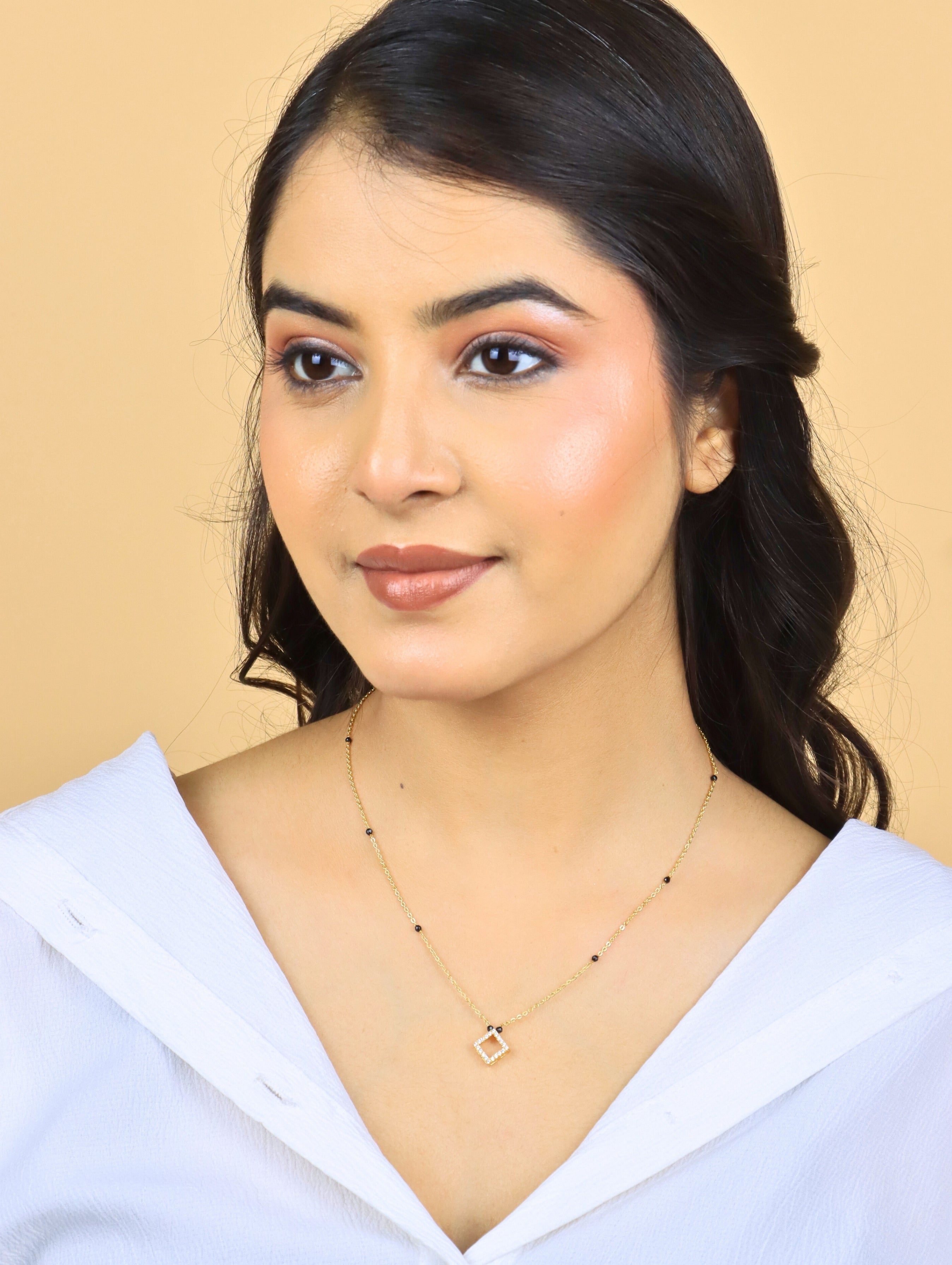 Zircon Mangalsutra 1069