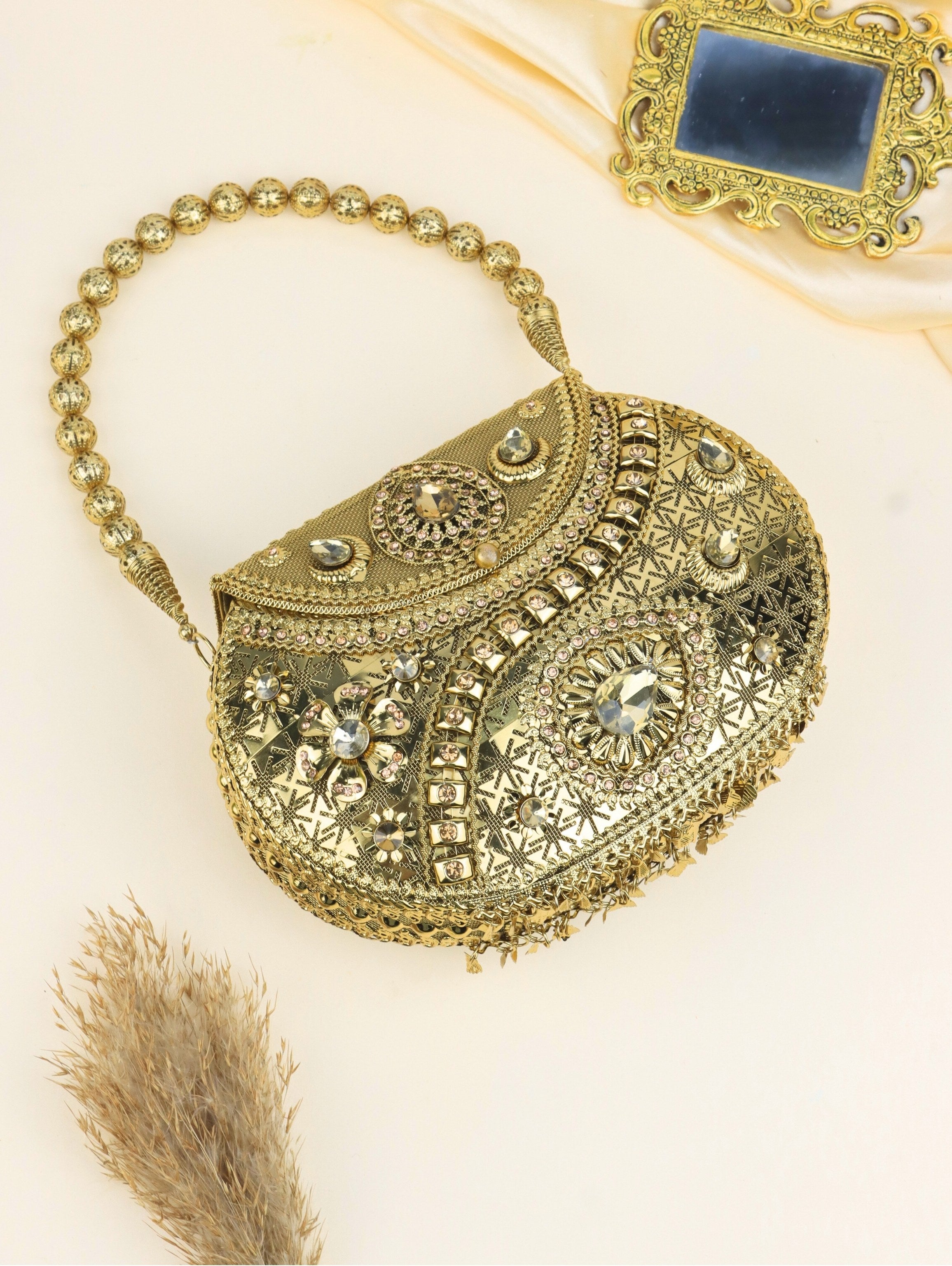 Saaz Metal Handbag With Handwork