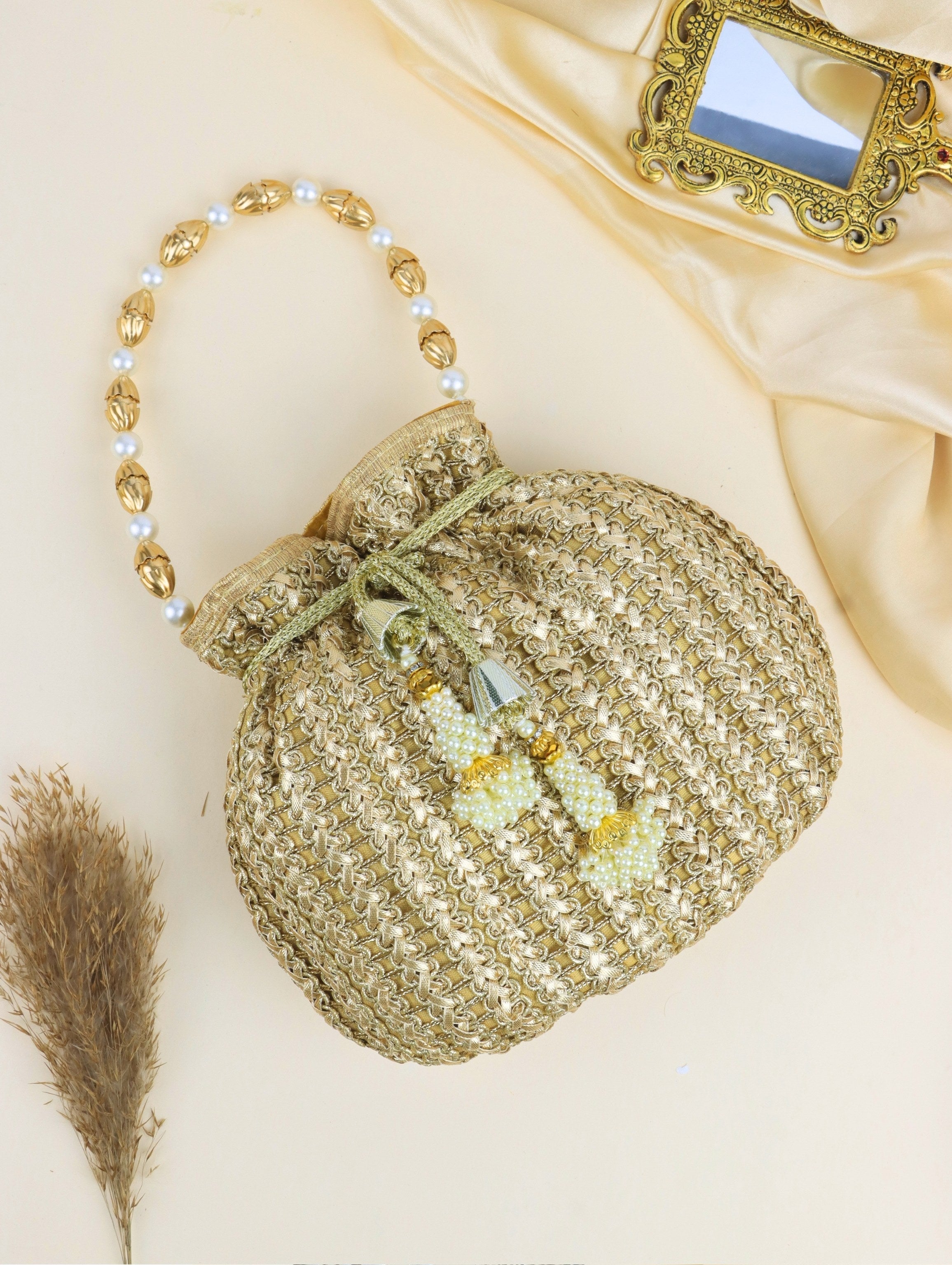 GOLDEN POTIL WITH PEARL HANDLE