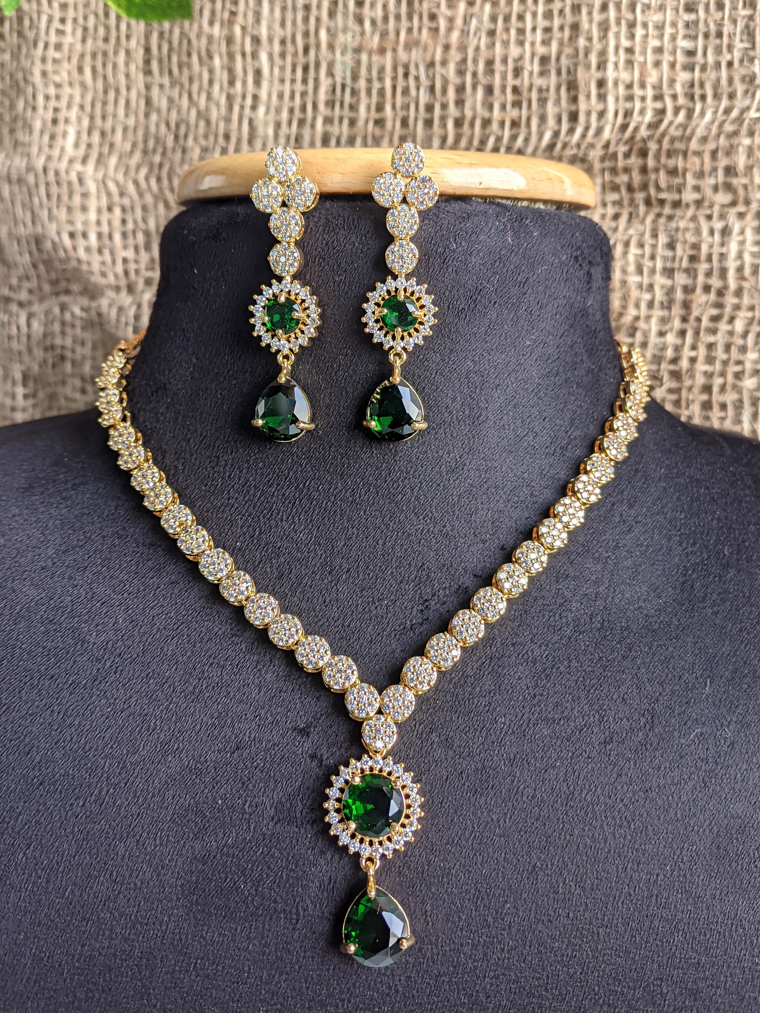 Zircon Necklace  1007