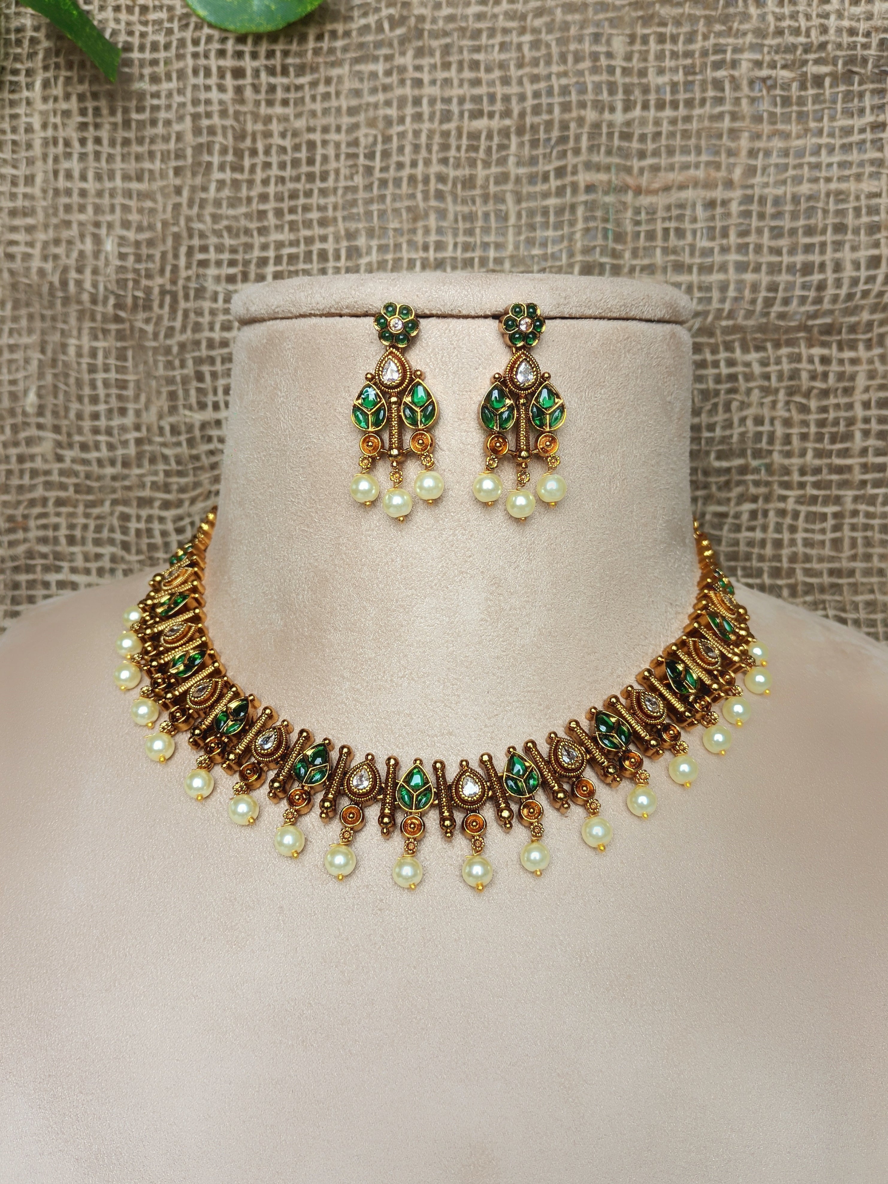 Antique Necklace  1053