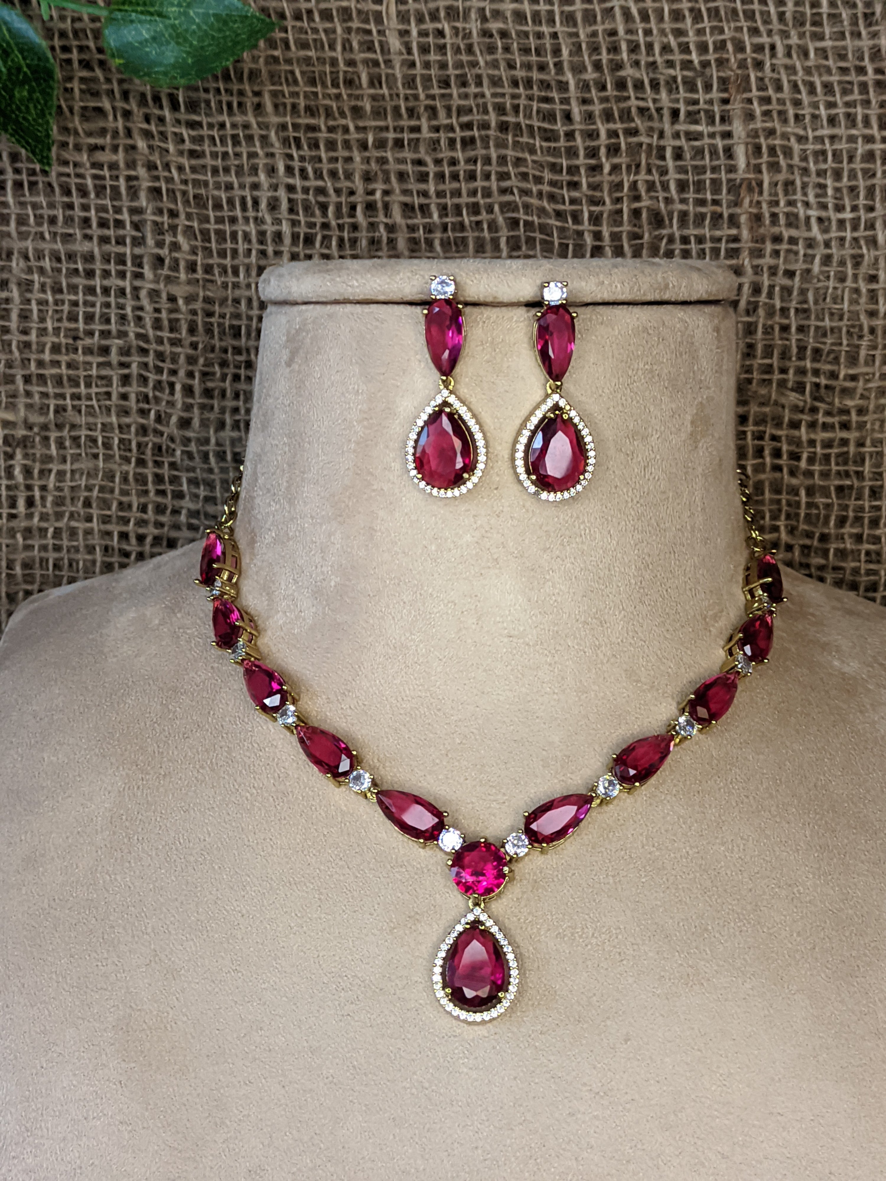 Victorian Necklace 1047