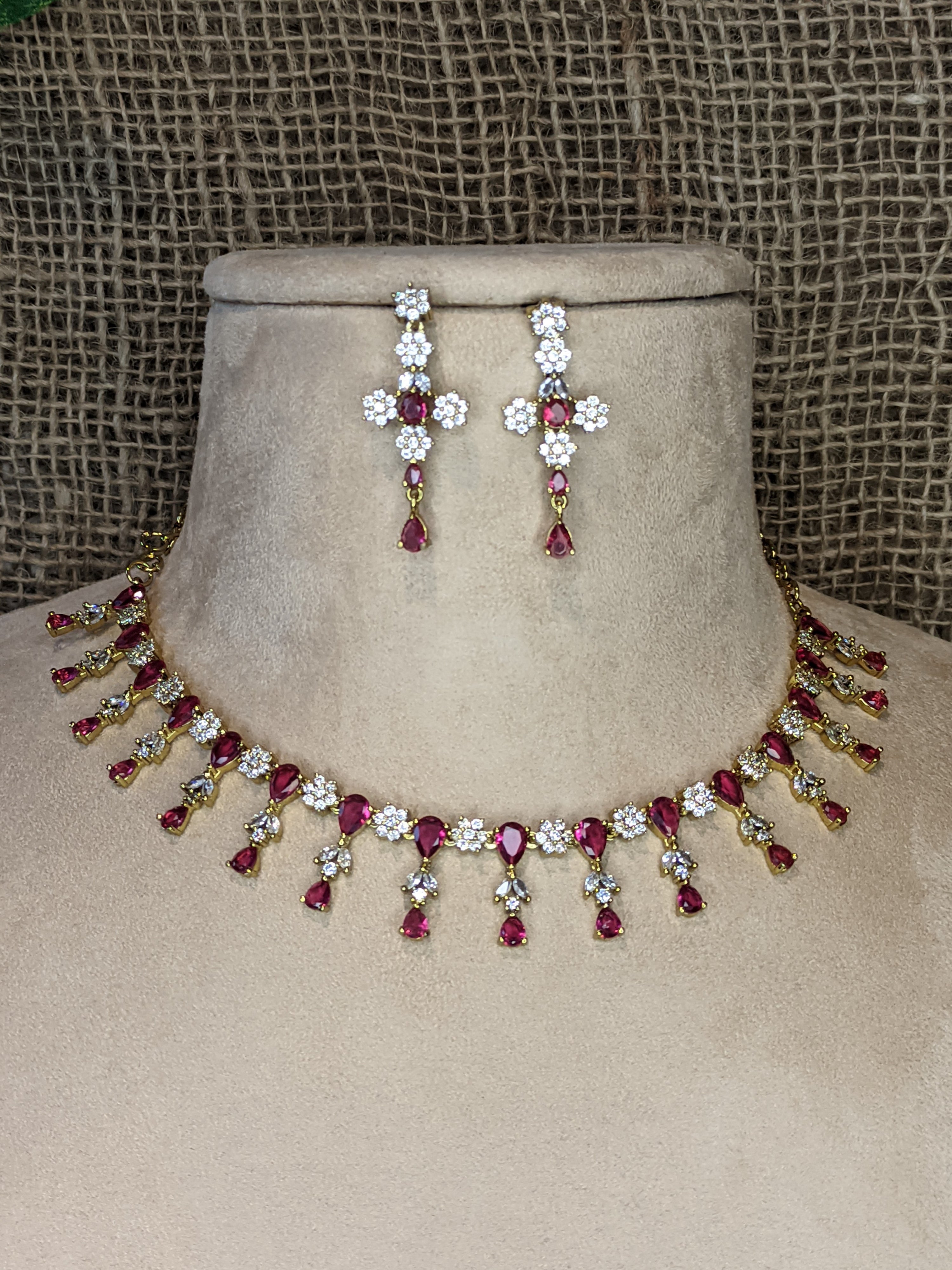 Victorian Necklace 1043