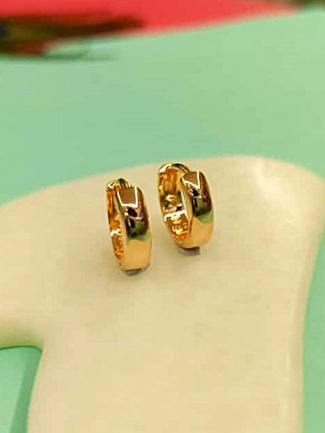 SAAZ 18K GOLDEN PLAIN HOOP